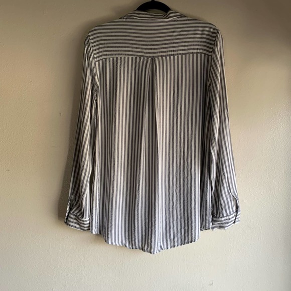 E+M Long sleeve Rayon Gray and White Striped Size Large - Picture 4 of 6